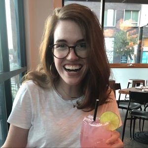 Meet your Posher, Ellen